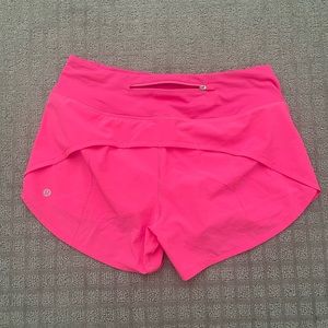 ‘Speed Up’ High-Rise Lined Short, 4” Length from Lululemon (Size 4)